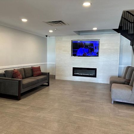 Hawthorn Extended Stay By Wyndham Хоббс Экстерьер фото