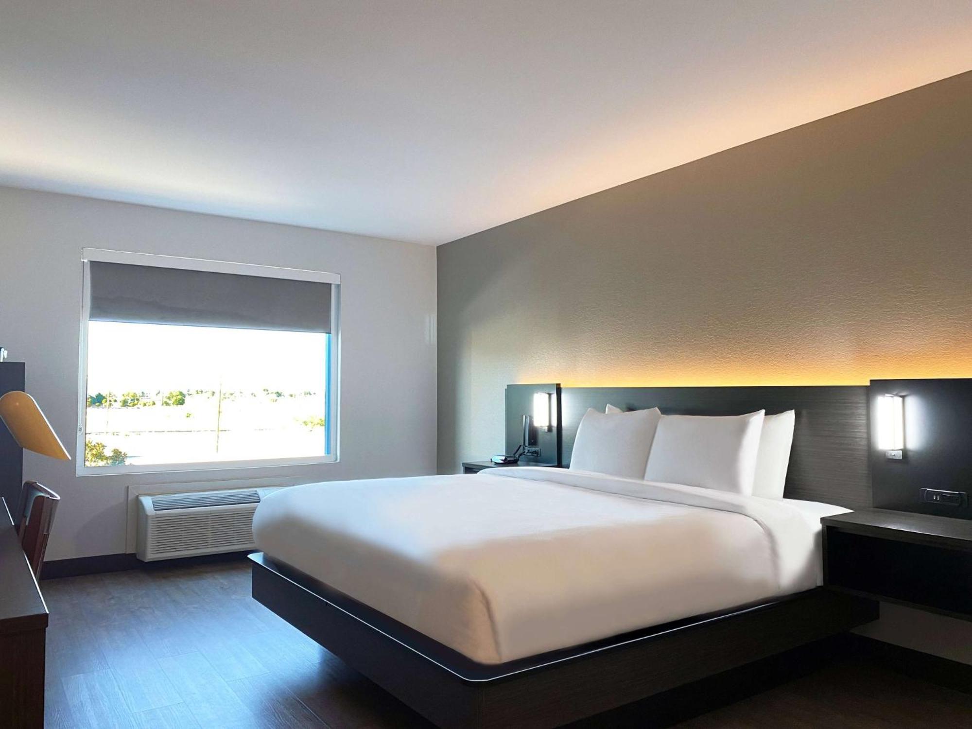 Hawthorn Extended Stay By Wyndham Хоббс Экстерьер фото